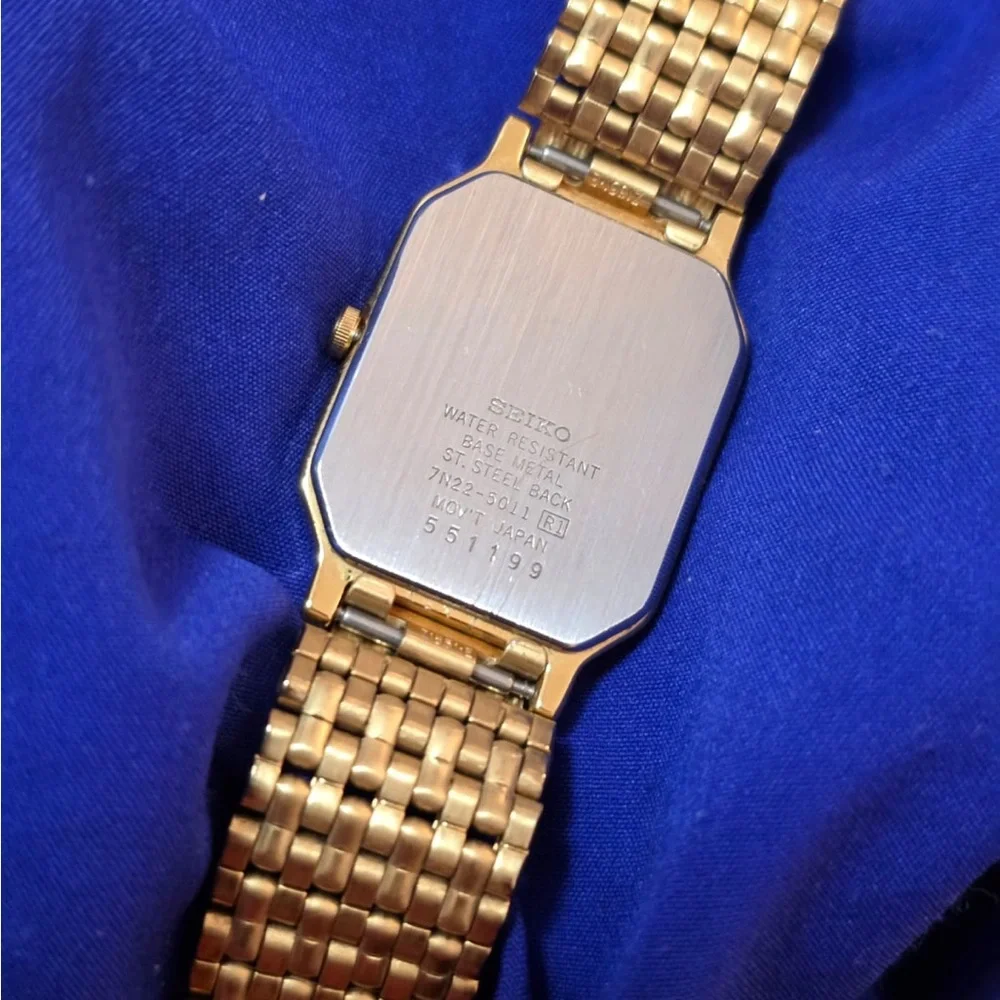 Seiko vintage slim